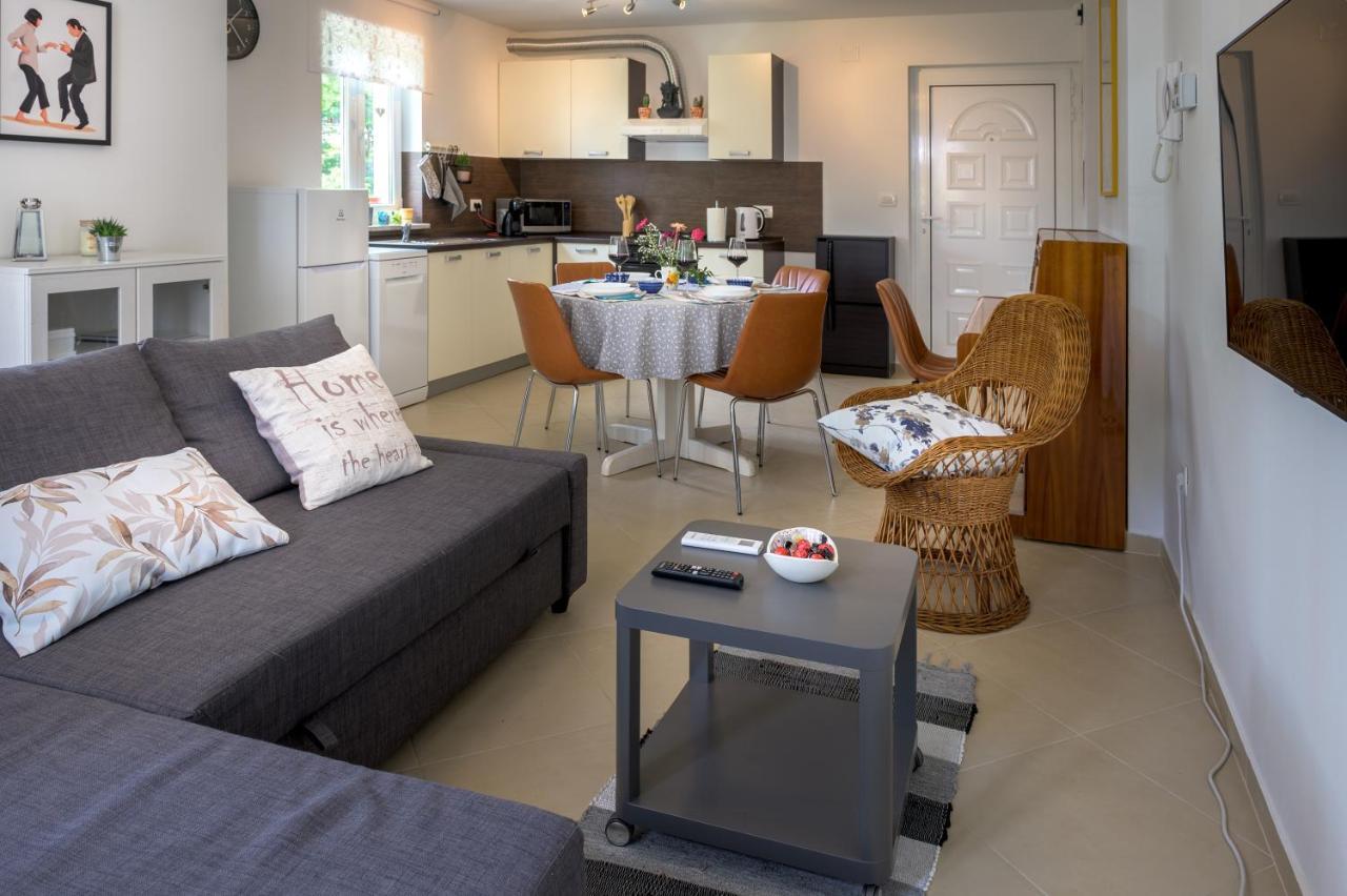 Crni Macak Apartment Matulji Ngoại thất bức ảnh
